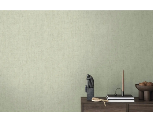 Detail zelenej tapety s jemnou textúrou