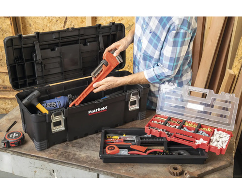 Box na náradie s náradím a príslušenstvom