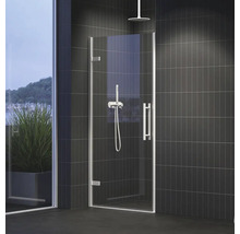 Sprchovací kút so sklenenými dverami a batériou v modernej kúpeľni