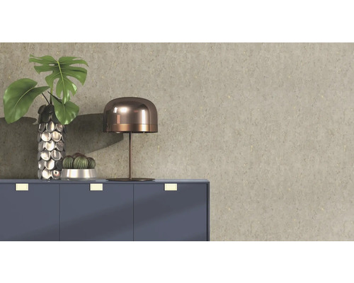 Dekoratívna interiérová scéna s komodou, lampou a rastlinami