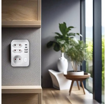 Nástenná zásuvka s USB portami v obývacej izbe