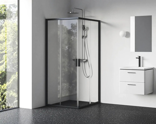 Moderná kúpeľňa so sprchovacím kútom, umývadlom a zrkadlom