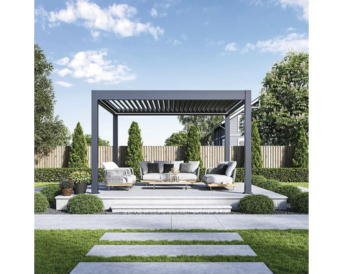 Moderný záhradný dizajn s pergolou a posedením na terase