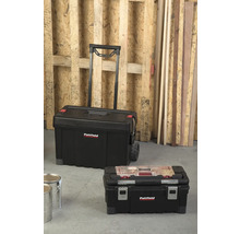 Dva čierne kufríky na náradie, jeden s kolieskami a teleskopickou rukoväťou, od firmy Pattfield