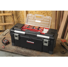 Otvorený kufor na náradie Pattfield s rôznymi skrutkami a maticami