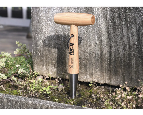 Kolík na sadenie z dreva a kovu