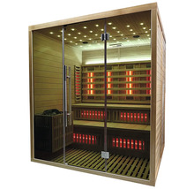 Infračervená sauna s drevenými lavicami a sklenenou prednou stenou