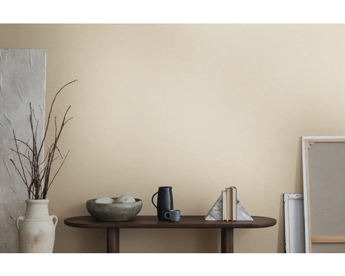 Nástenná dekorácia so stolom, dekoráciou a plátnom