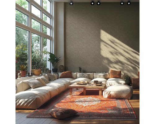 Svetlá obývacia izba s veľkým oknom, rohovou pohovkou, kobercom a dreveným stolom