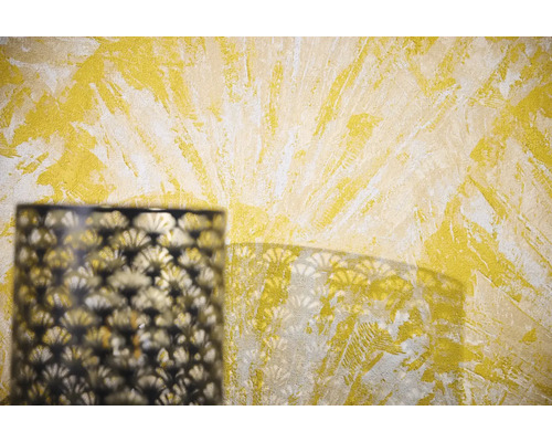 Nástenná dekorácia s dekoratívnou maliarskou technikou a tienidlom lampy