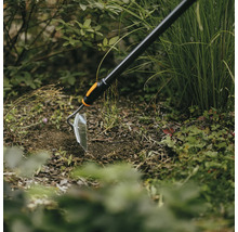 Záhradná motyka na obrábanie pôdy a odstraňovanie buriny