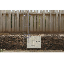 Podpera paradajok v zemi s hĺbkou 29 centimetrov