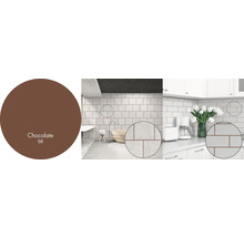 Dlaždice v kúpeľni a kuchyni s hnedými škárami a farebným poľom čokoláda 58.