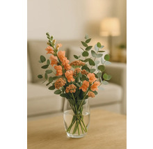 Kytica s papuľkou a eukalyptom v sklenenej váze