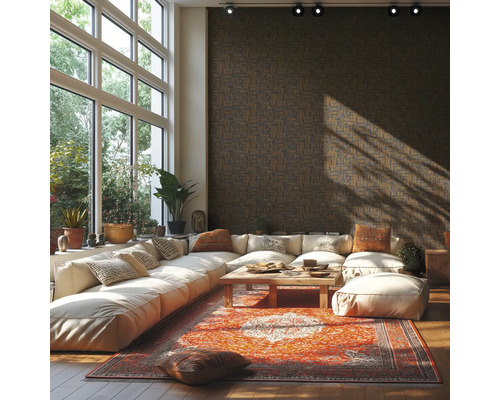 Svetlá obývacia izba s modulárnou pohovkou, dreveným stolom a vzorovaným kobercom