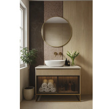 Moderná kúpeľňa s umývadlom, zrkadlom a dekoratívnymi prvkami pre štýlové prostredie.