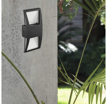 Moderné vonkajšie nástenné svietidlo z kovu na osvetlenie fasády