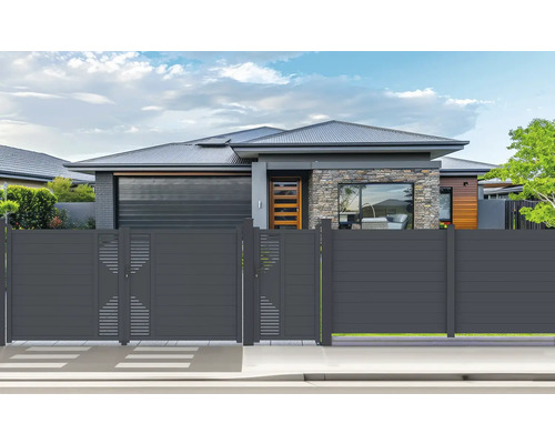 Dom s vjazdovou bránou a plotom