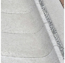 Betónový žľab so štrkom