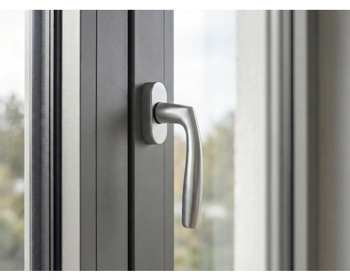 Detail okna s kľučkou