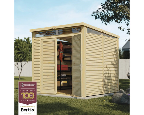 Drevený záhradný domček s dvojkrídlovými dverami a svetlíkom na záhradné náradie a nábytok