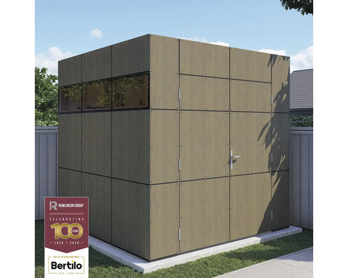 Záhradná búda s oknami a dverami z drevených panelov