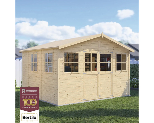 Drevený záhradný domček s oknami a dvojkrídlovými dverami