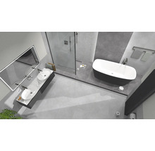 Svetlá kúpeľňa s dvojitým umývadlom, vaňou a sprchou