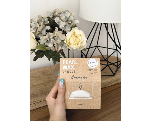 Vonná sypaná sviečka Emocio 350 g Cashmere + 10 ks knôtov biela