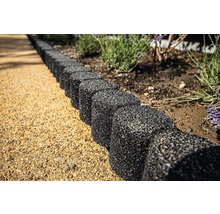 Záhradný chodník s gumovými obrubníkmi