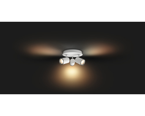 Stropné svietidlo s tromi reflektormi