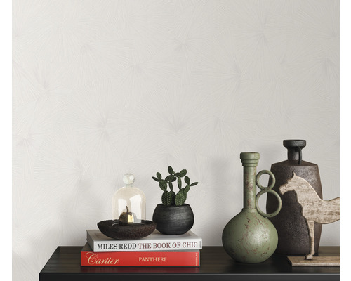 Tapeta s abstraktným vzorom na stene s dekoratívnymi prvkami