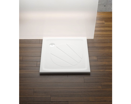 Štvorcová sprchová vanička zo sanitárneho akrylátu