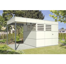 Moderný záhradný domček so zastrešením v záhrade.