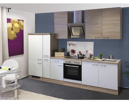 Kuchynská linka s hornými a dolnými skrinkami, drezom, varnou doskou a digestorom