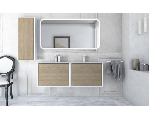 Kúpeľňa s umývadlovou skrinkou, zrkadlovou skrinkou, osvetleným zrkadlom a stoličkou