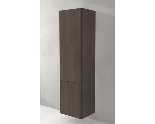 Vysoká skrinka s tromi dvierkami do kúpeľne