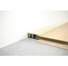 Prechodový profil pre podlahové krytiny medzi stenou a drevenou podlahou