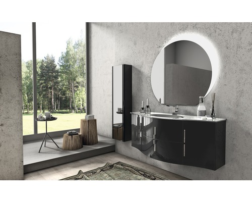 Moderná kúpeľňa s umývadlovou skrinkou, zrkadlovou skrinkou a okrúhlym zrkadlom