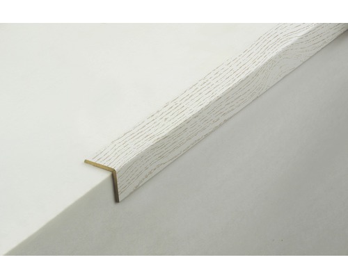 Rohový profil z dreva