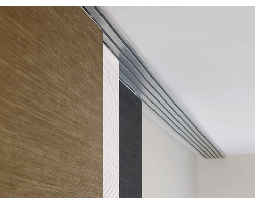 Posuvné závesy s viacnásobnou lištou na strope