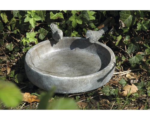 Napájadlo pre vtáky s dvoma vtáčími dekoráciami