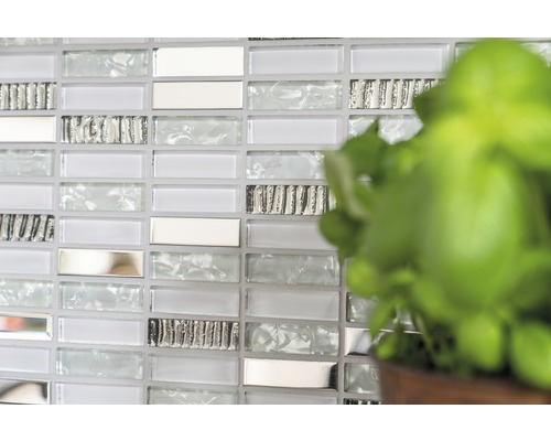 Mozaikové obklady so sklom, perleťou a kovovým efektom