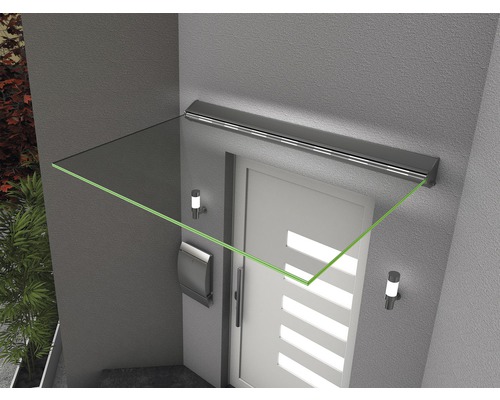 Sklenený baldachýn nad vchodovými dverami s poštovou schránkou a vonkajšími svetlami