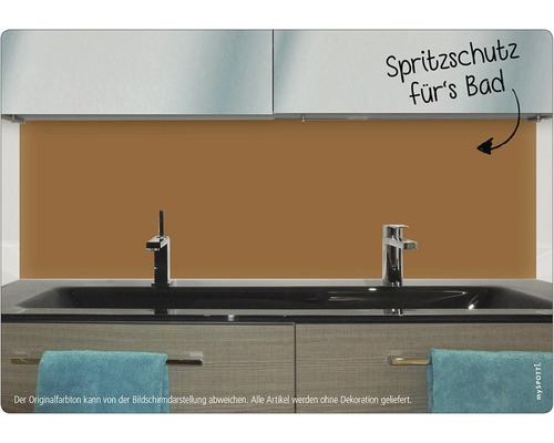 Príklad kúpeľňovej zadnej steny z plastu ako ochrana proti striekajúcej vode