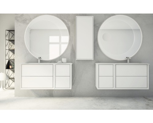 Moderná kúpeľňa s dvojitým umývadlom, okrúhlymi zrkadlami a vysokou skriňou