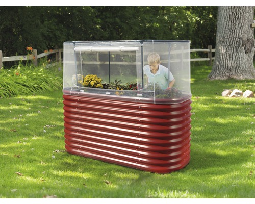 Kovový vyvýšený záhon s nadstavcom pre skoré pestovanie v záhrade s dieťaťom