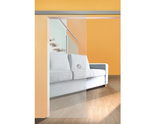 Sklenené posuvné dvere pred obývacou izbou