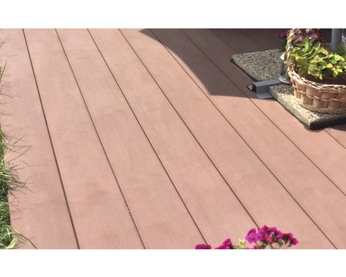 Terasa s terasovými doskami