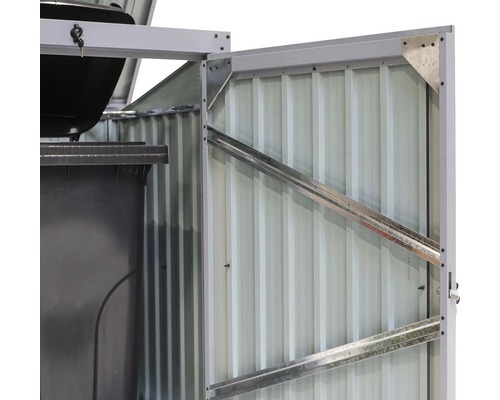 Detailný pohľad na box na smetné nádoby s otvorenými dvierkami